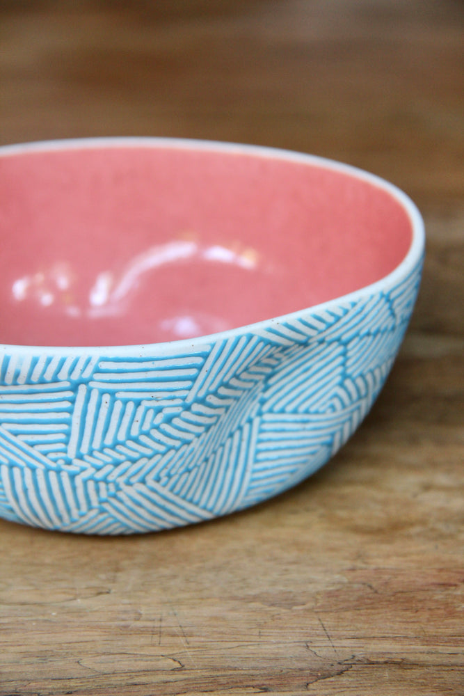 Garis Medium Dented Bowl (Blue & Coral)