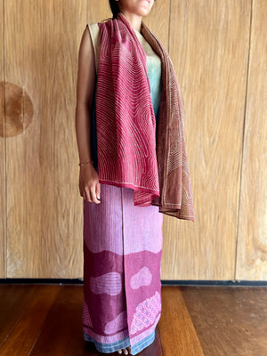 Serat Kayu Shawl (Fuchsia & Brown)