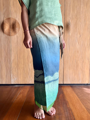 Arus Laut Linen Sarung Ikat (Cream, Blue & Green)