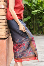 Ombak Cotton Sarung Ikat (Deep Purple & Red)