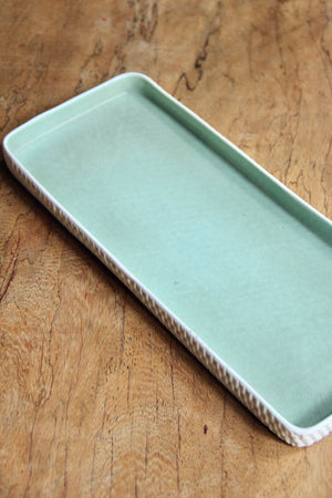 Long Keranjang Tray (White & Light Green)