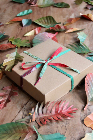 Daun Centerpiece E + Gift Box