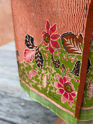 Bunga Lurik Cotton Sarung Ikat (Orange & Green)