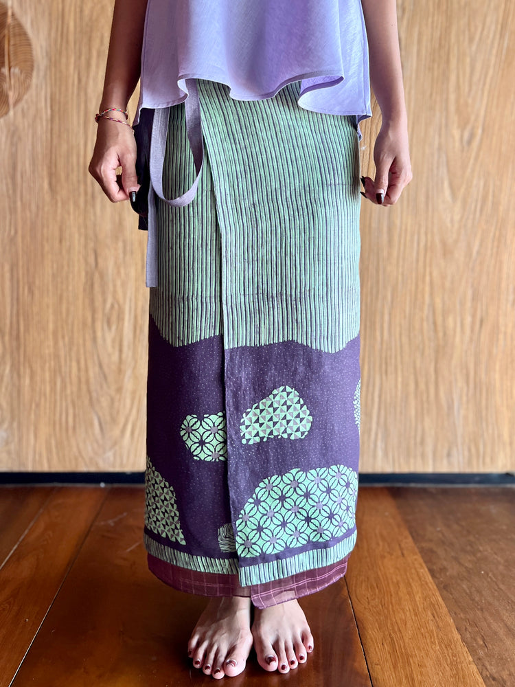 Kawung Galar Sarung Ikat (Green & Purple)