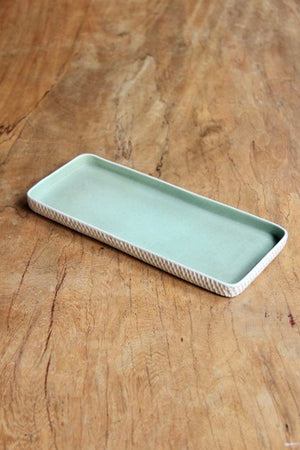Long Keranjang Tray (White & Light Green)