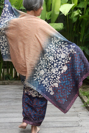 Kembang Cecek Kain + Shawl Set (Cream, Blue & Purple)
