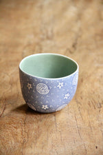 Angin Ribut Round Cup (Blue & Light Green)