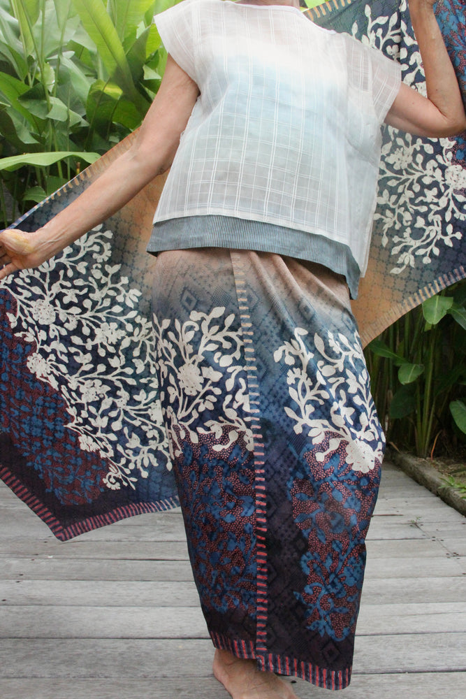Kembang Cecek Kain + Shawl Set (Cream, Blue & Purple)