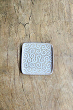 Kembang Pakis Small Square Dish (Brown)