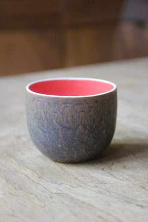 Awan Round Cup (Brown & Coral)