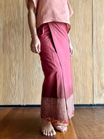 Shibori Kembang Cotton Sarung Ikat (Maroon)