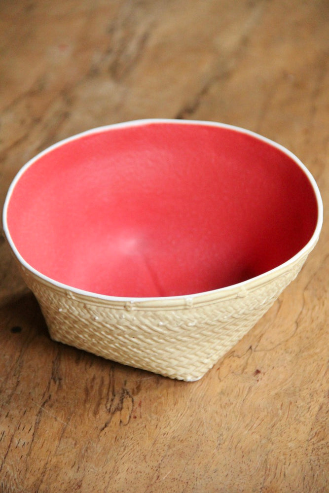 
            
                Load image into Gallery viewer, Medium Deep Keranjang Bowl (Cream &amp;amp; Red)
            
        