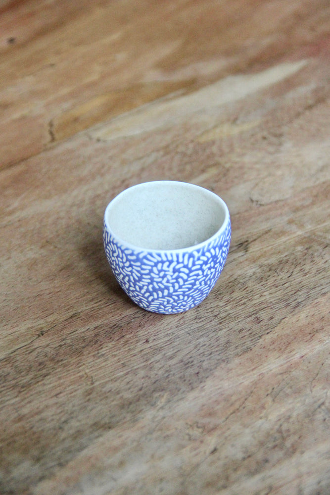 Kembang Pakis Sake Cup (Blue & White)