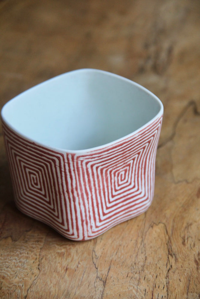Batik Maze Rectangular Cup (Red & White)