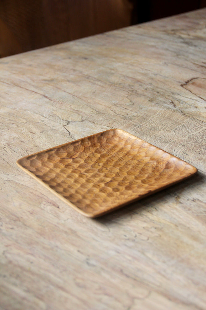 Medium Carved Square Plate