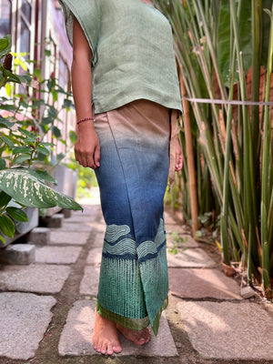 Arus Laut Linen Sarung Ikat (Cream, Blue & Green)