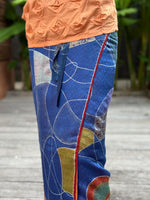 Benang Kusut Silk Sarung Ikat (Blue & Orange)