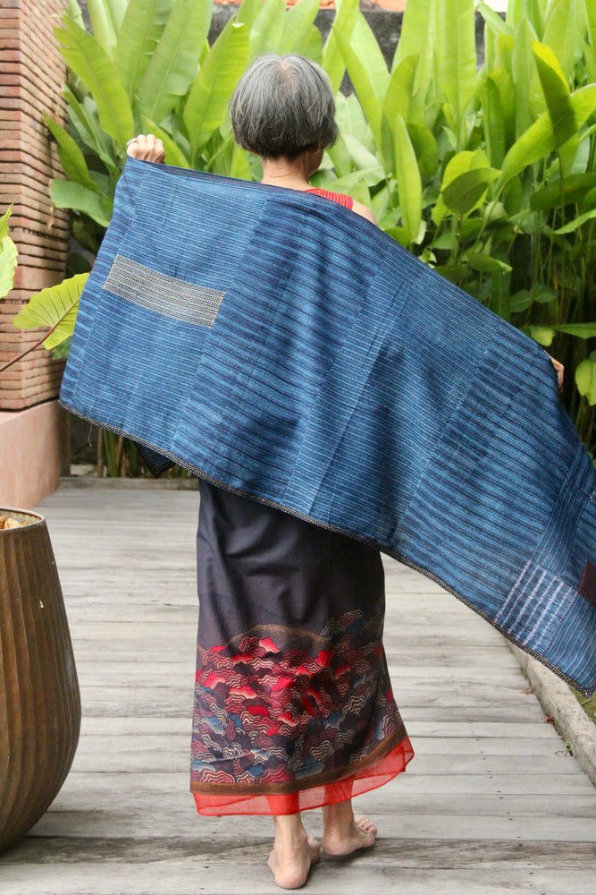 
            
                Load image into Gallery viewer, Lurik Sulam Shawl (Blue)
            
        