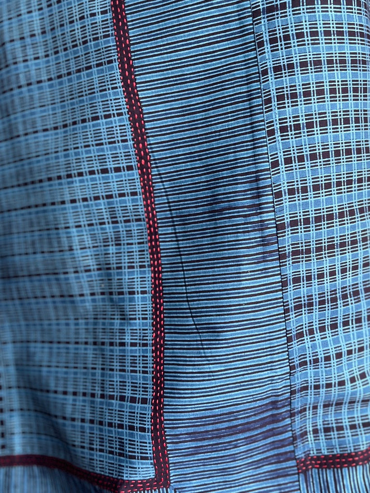 Men's Galar Embroidered Sarung (Blue)