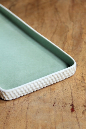 Long Keranjang Tray (White & Light Green)