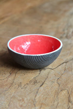 Spiral Small Condiment Bowl (Black & Red)
