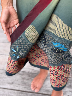 Kawung Batu Karang Cotton Sarung Ikat (Brown, Green & Teal)