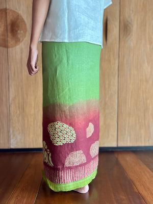 Kawung Shibori Sarung Ikat (Green & Maroon)