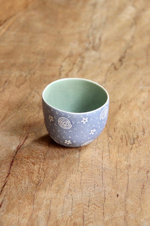 Angin Ribut Round Cup (Blue & Light Green)