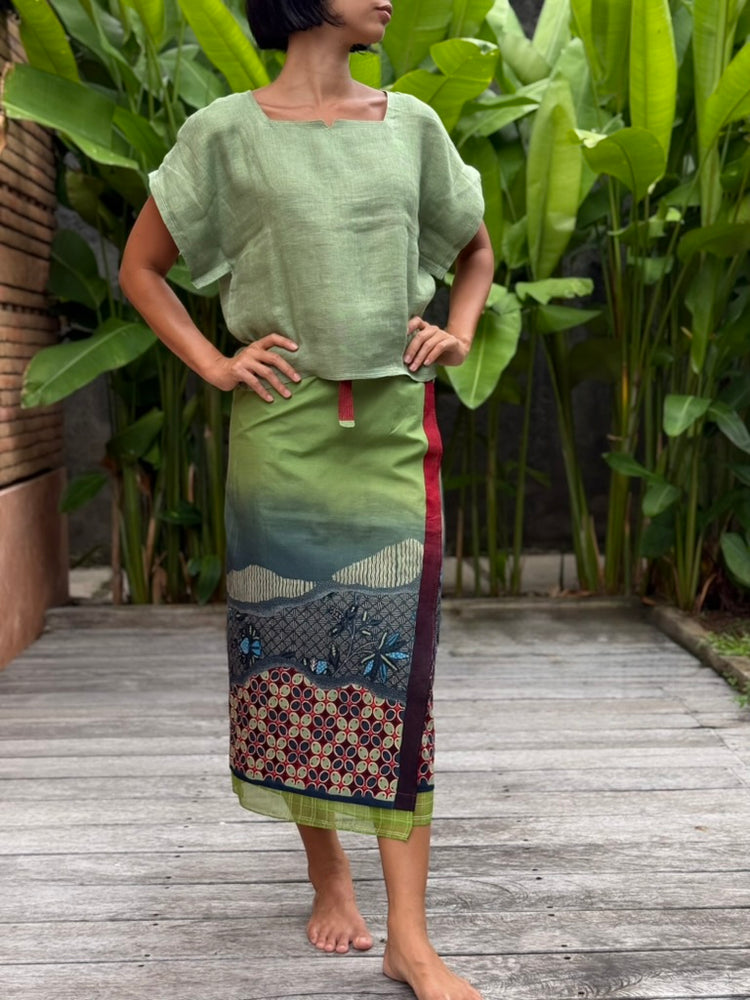 Kawung Batu Karang Cotton Sarung Ikat (Green)