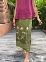 Daun Jati Linen Sarung Ikat (Green)