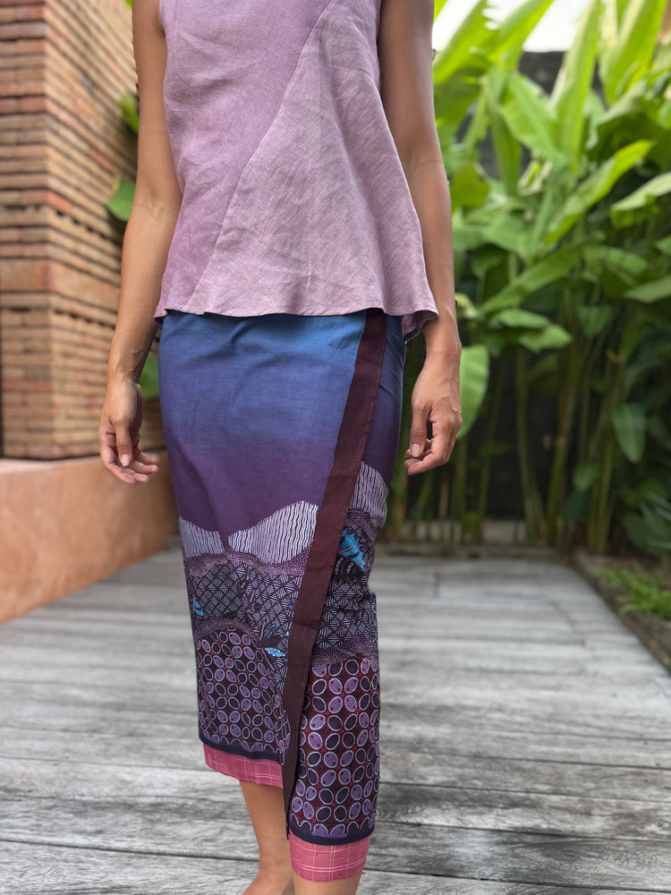 Kawung Batu Karang Cotton Sarung Ikat (Blue, Deep Purple & Pink)