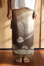 GODHONG - Kawung Lurik Sarung Ikat (Dark Brown)