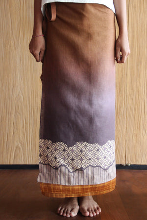 LEMAH - Laut Kawung Sarung Ikat (Light & Dark Brown)