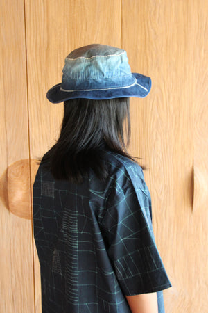 GODHONG - Bucket Hat (Blue gradation)